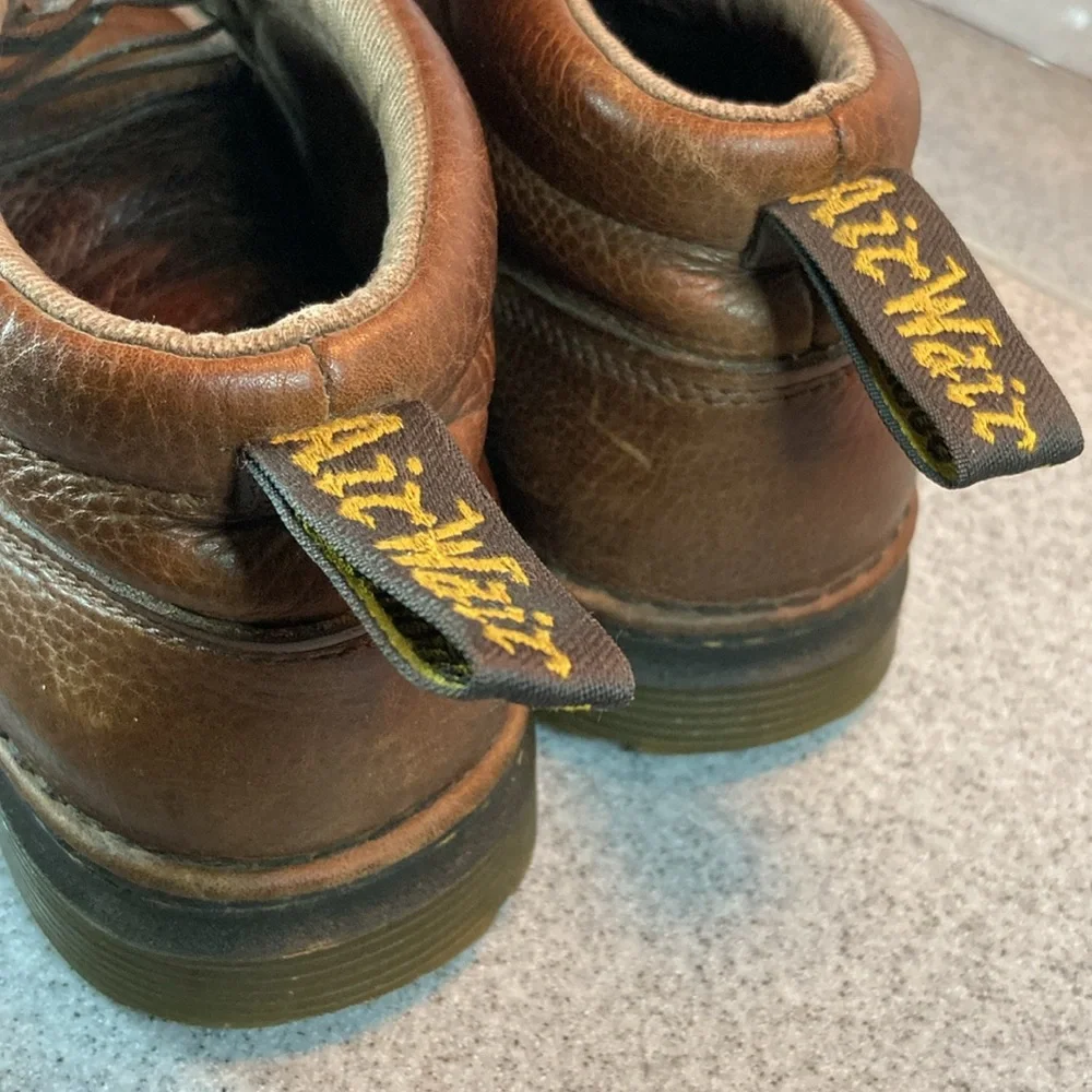 Vintage Doc‎ Martins. Us size 9. EU 42. “Lea” brown lace ups.  Box 16